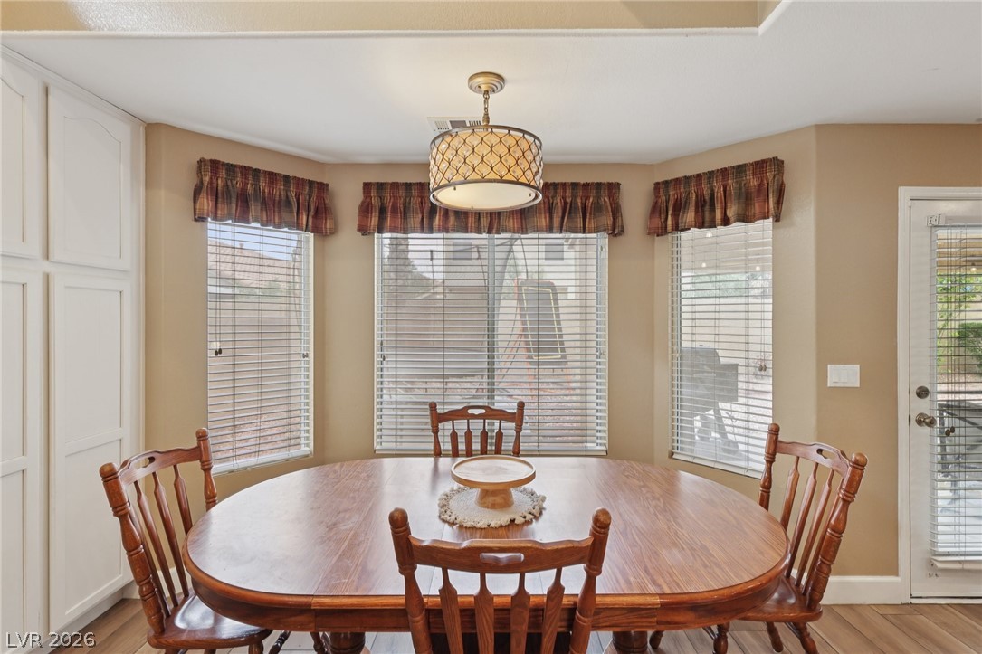 9421 Cedar Heights Avenue Las Vegas NV 89134