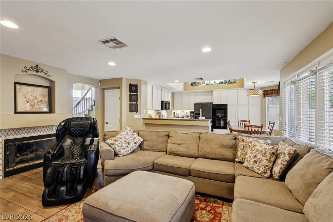 9421 Cedar Heights Avenue Las Vegas NV 89134