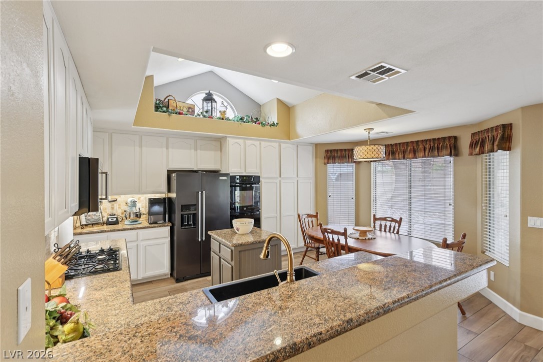 9421 Cedar Heights Avenue Las Vegas NV 89134