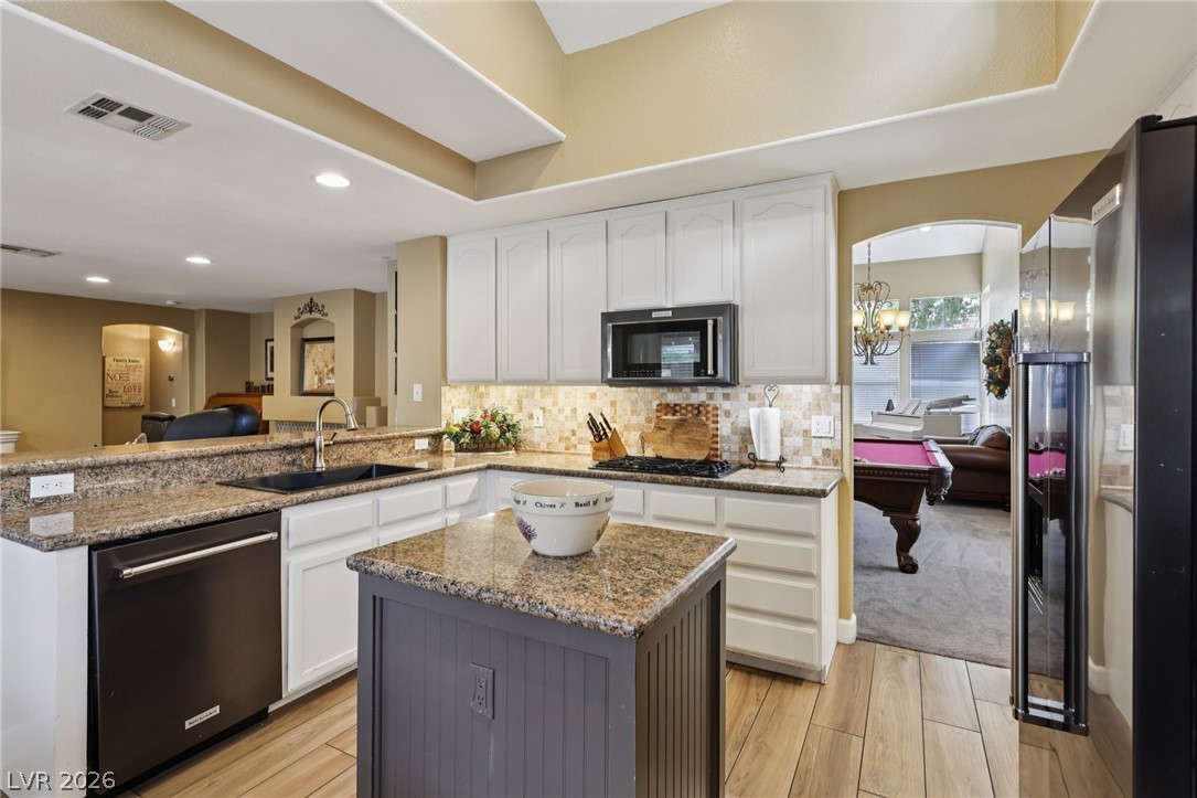 9421 Cedar Heights Avenue Las Vegas NV 89134