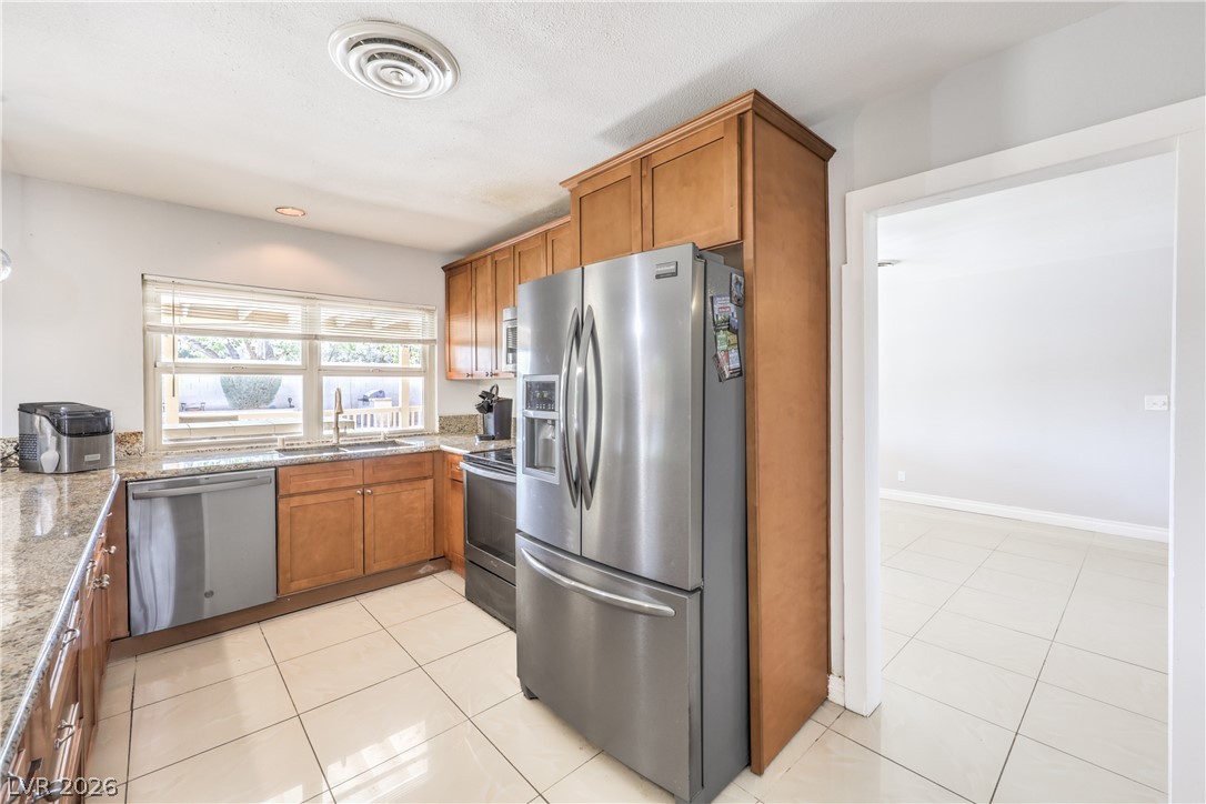1916 Stonehaven Drive Las Vegas NV 89108