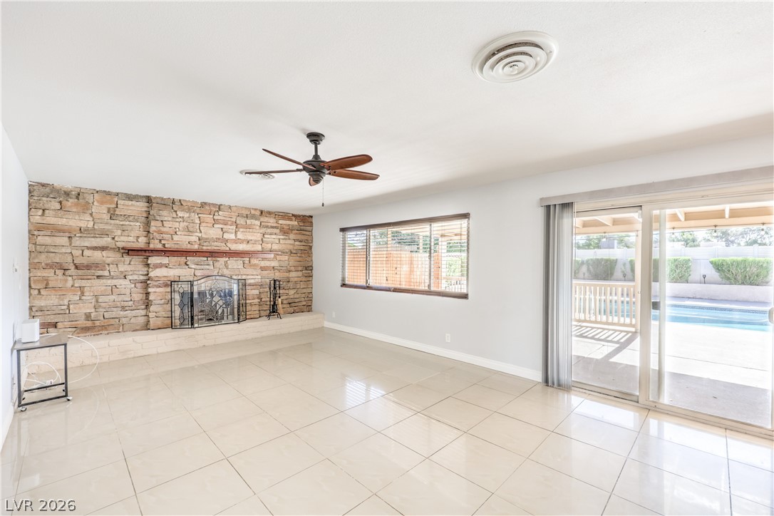 1916 Stonehaven Drive Las Vegas NV 89108