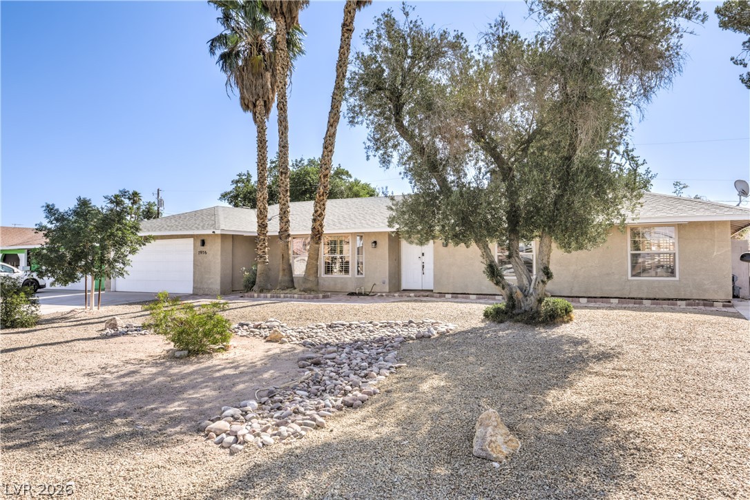 1916 Stonehaven Drive Las Vegas NV 89108