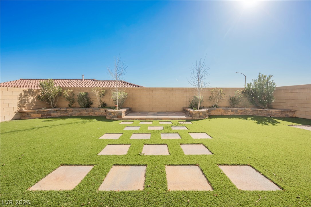 9016 Skye Treeline Street Las Vegas NV 89166