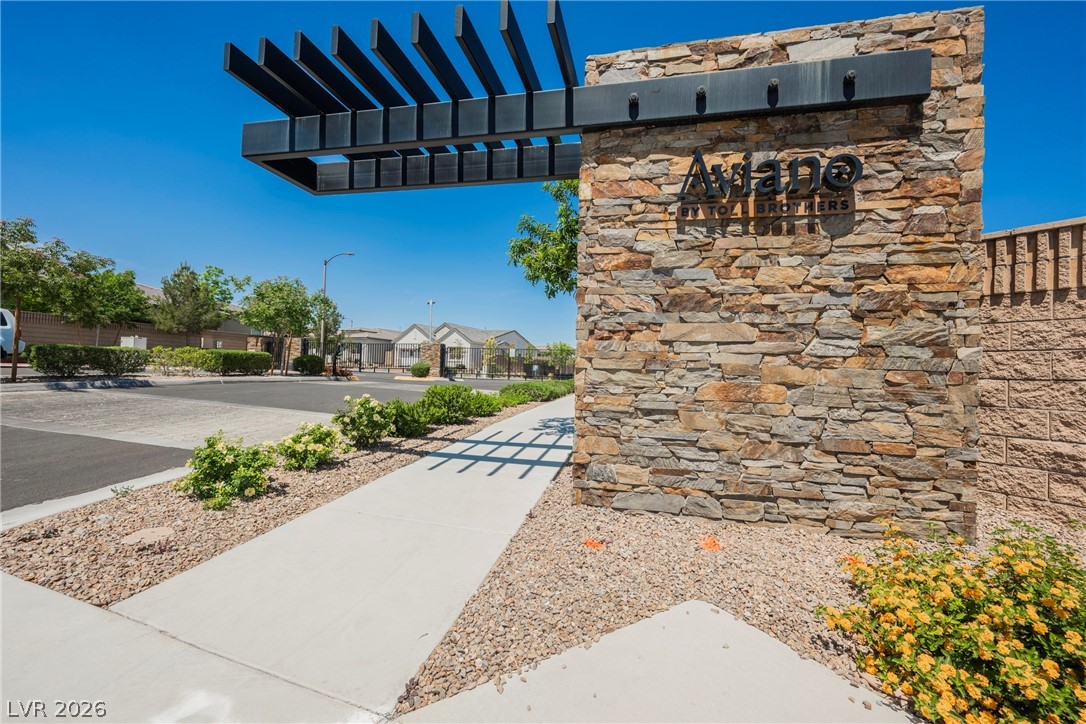 9016 Skye Treeline Street Las Vegas NV 89166