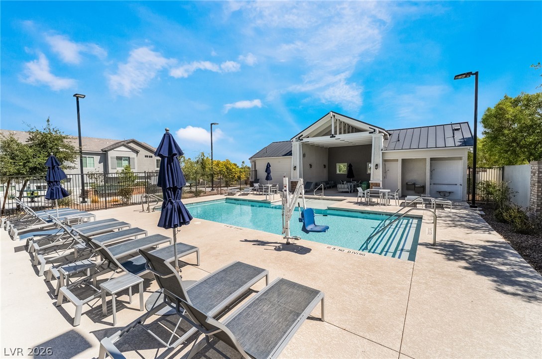 524 Shophia Skye Street 214 Henderson NV 89052