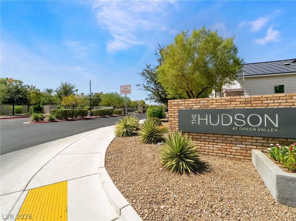 524 Shophia Skye Street 214 Henderson NV 89052