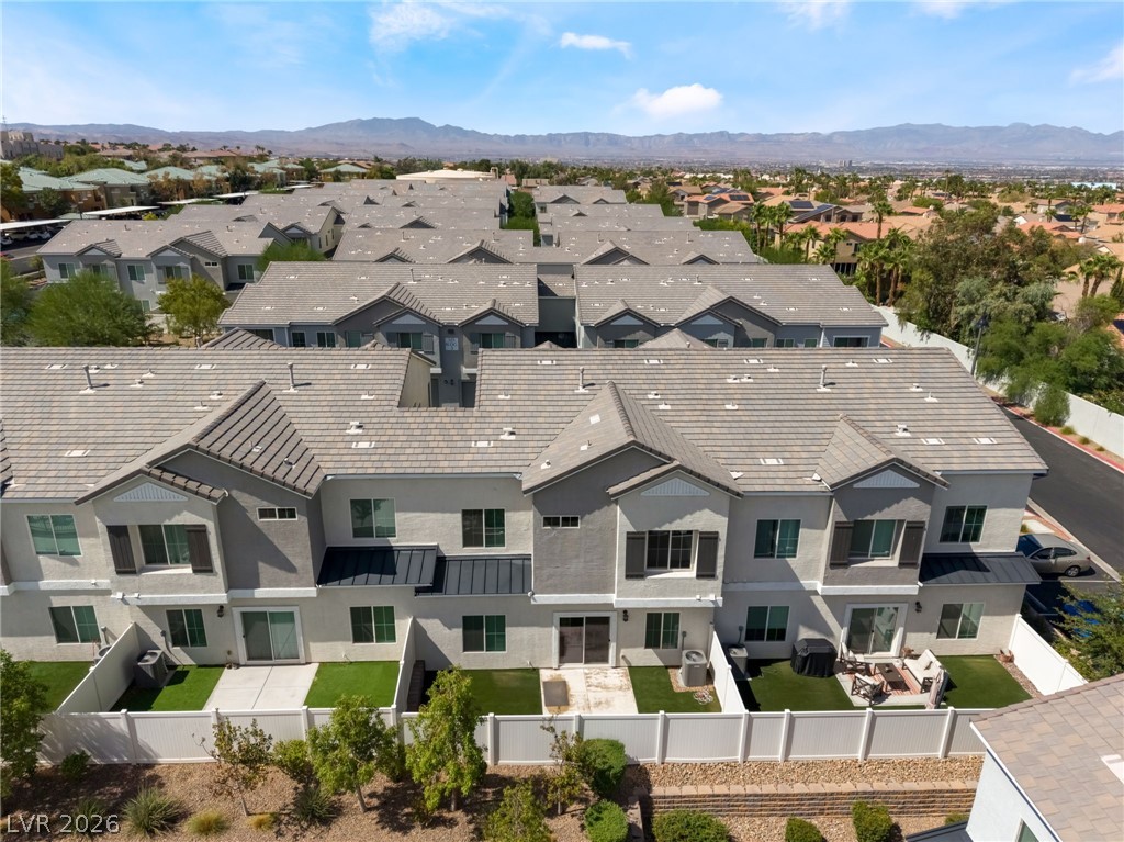 524 Shophia Skye Street 214 Henderson NV 89052
