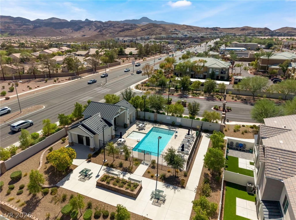 524 Shophia Skye Street 214 Henderson NV 89052
