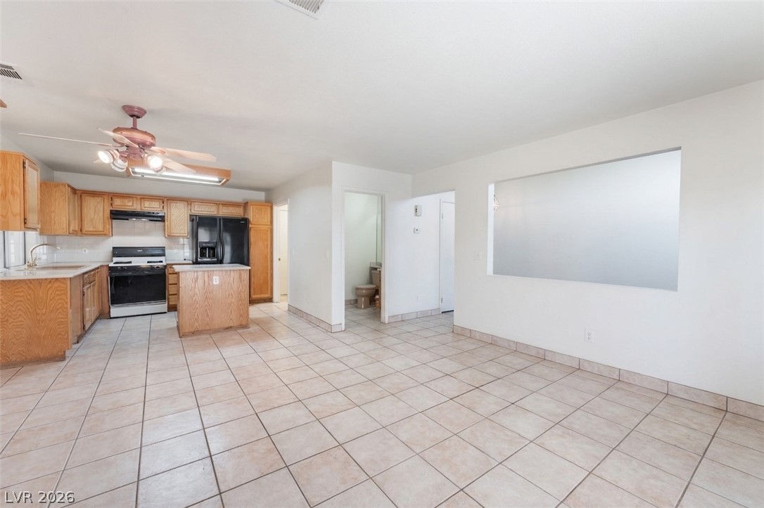 1628 Leaning Pine Way Las Vegas NV 89128