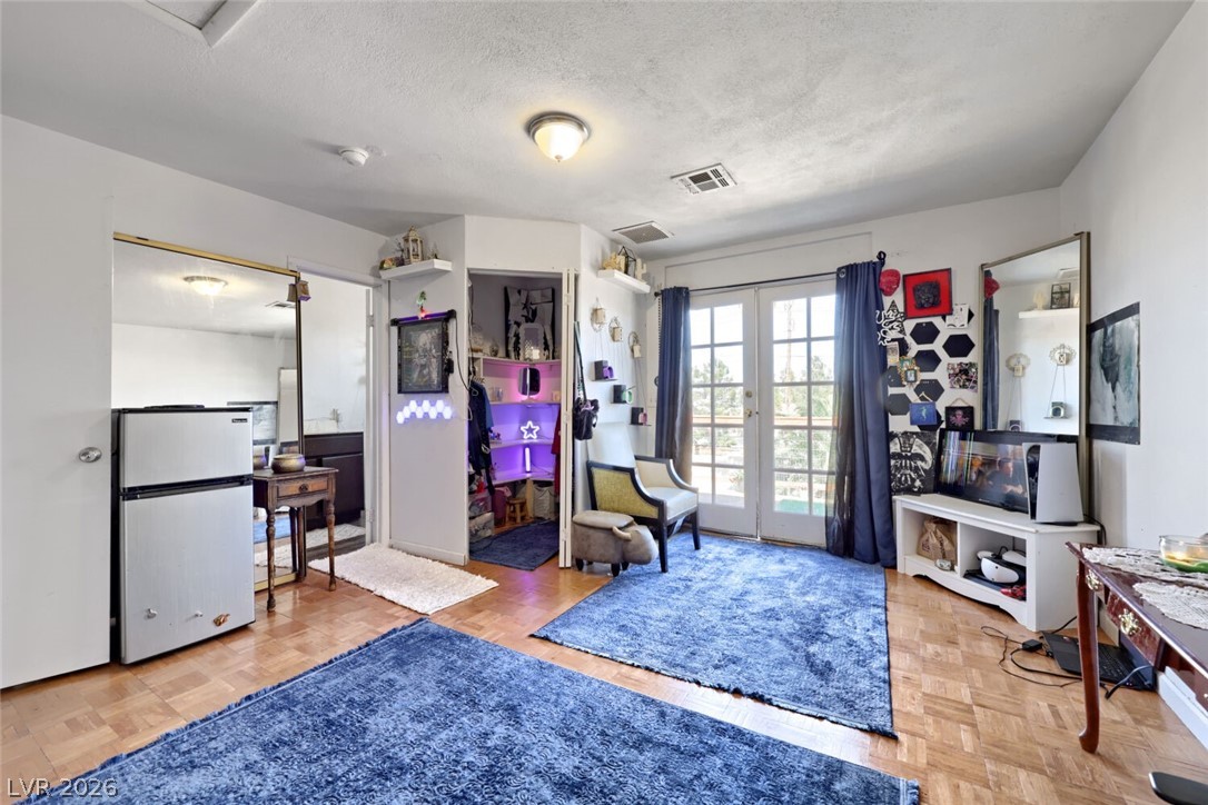 1221 South 17th Street Las Vegas NV 89104