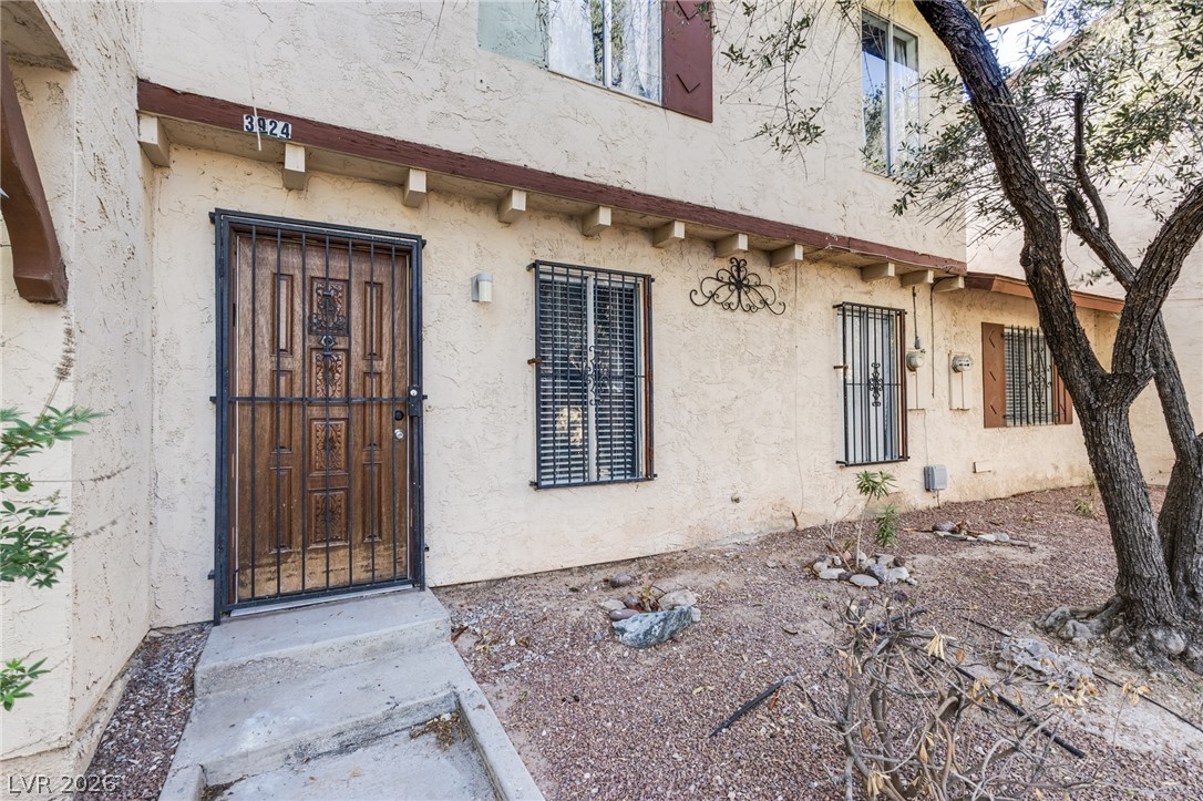3924 Voxna Street Las Vegas NV 89119