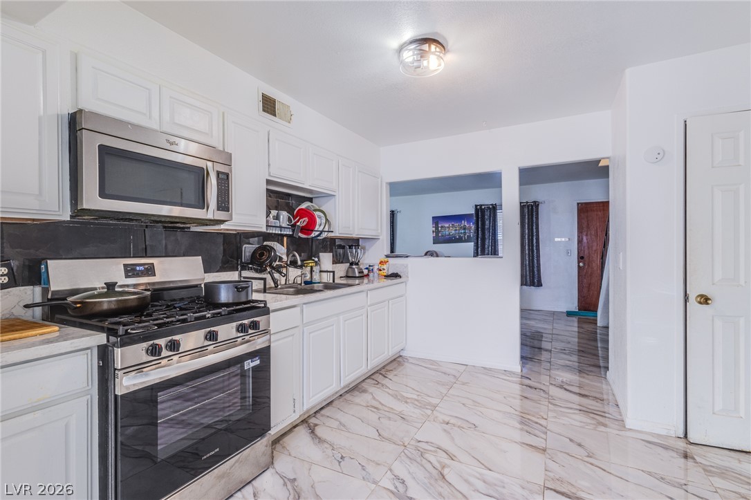 3924 Voxna Street Las Vegas NV 89119