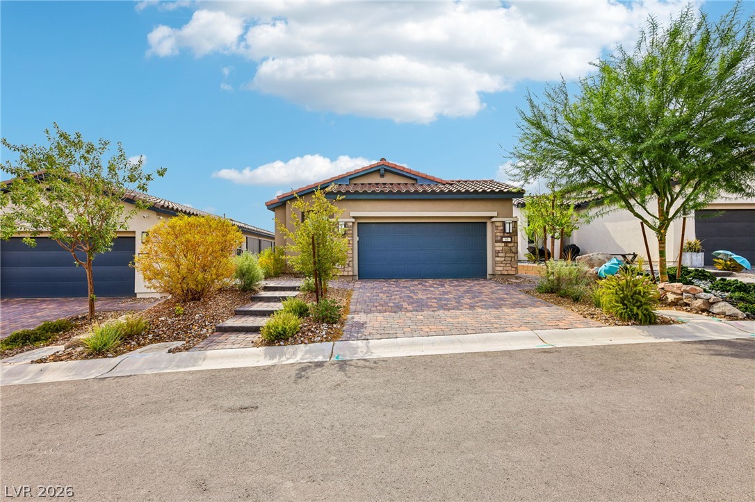 60 Stone Bluff Lane Henderson NV 89011
