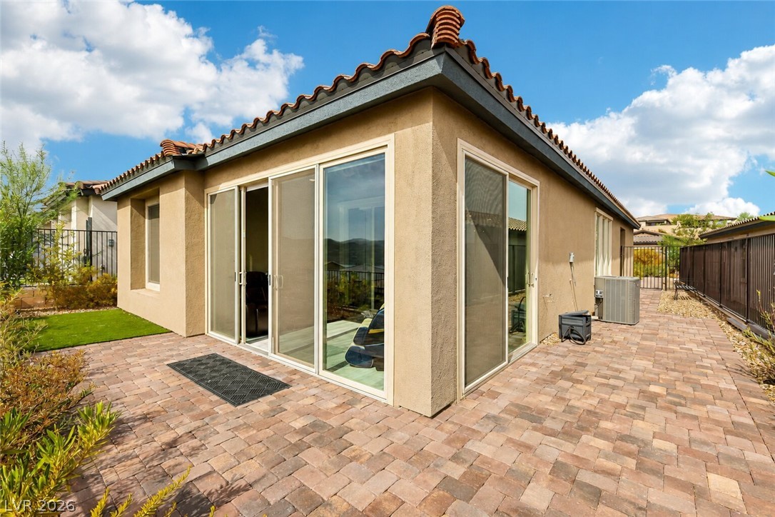 60 Stone Bluff Lane Henderson NV 89011
