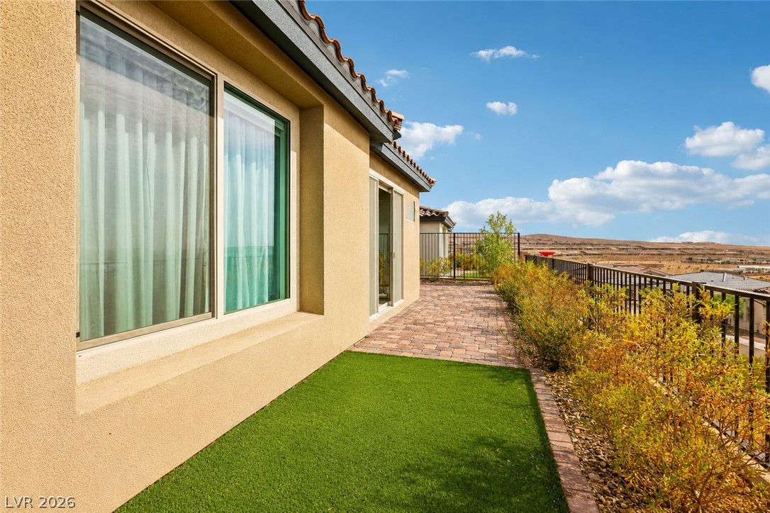 60 Stone Bluff Lane Henderson NV 89011