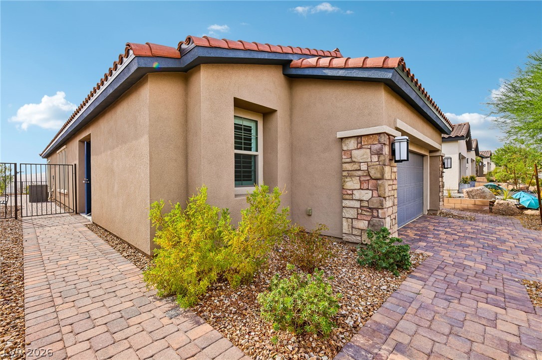 60 Stone Bluff Lane Henderson NV 89011