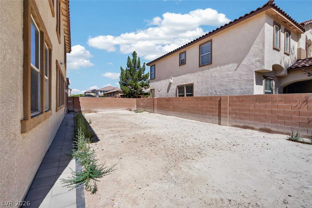 304 Raptors View Avenue North Las Vegas NV 89031