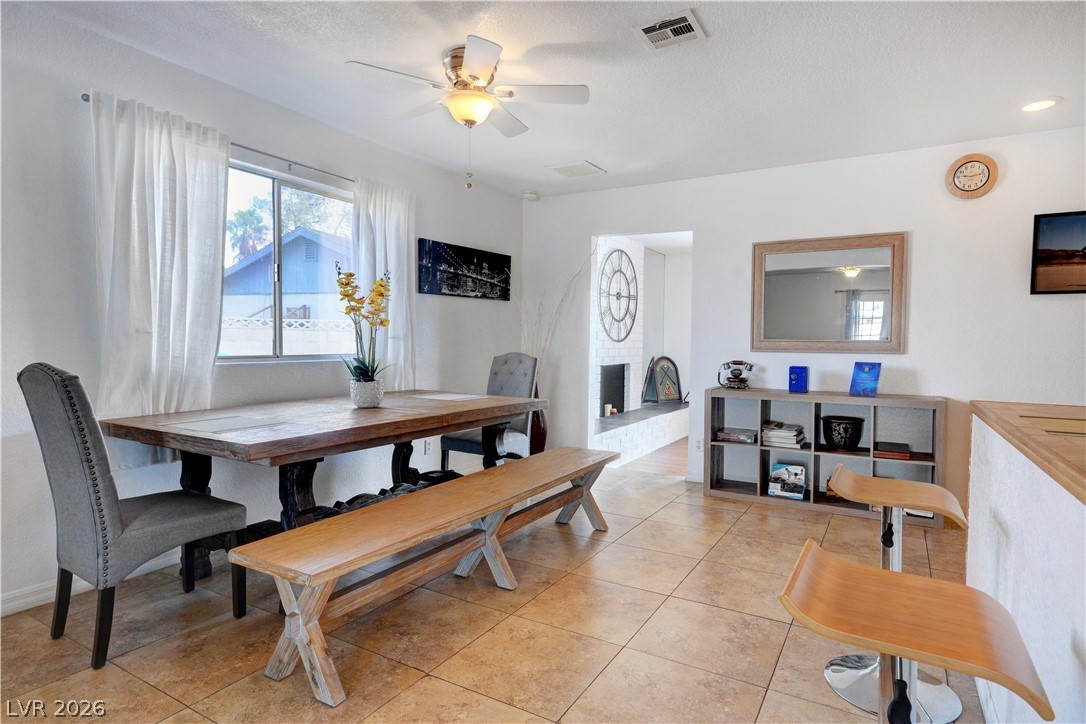 220 Moller Circle Las Vegas NV 89107