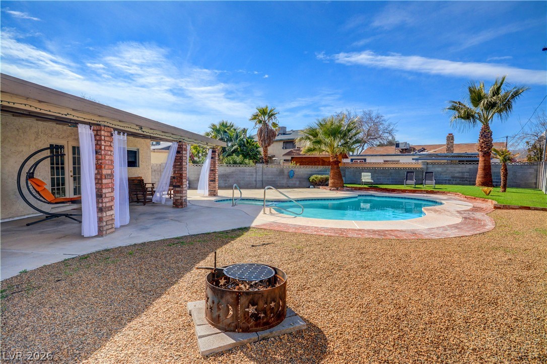 220 Moller Circle Las Vegas NV 89107