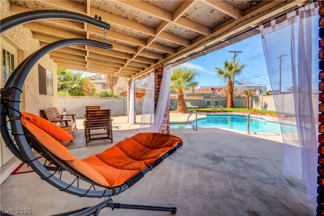 220 Moller Circle Las Vegas NV 89107