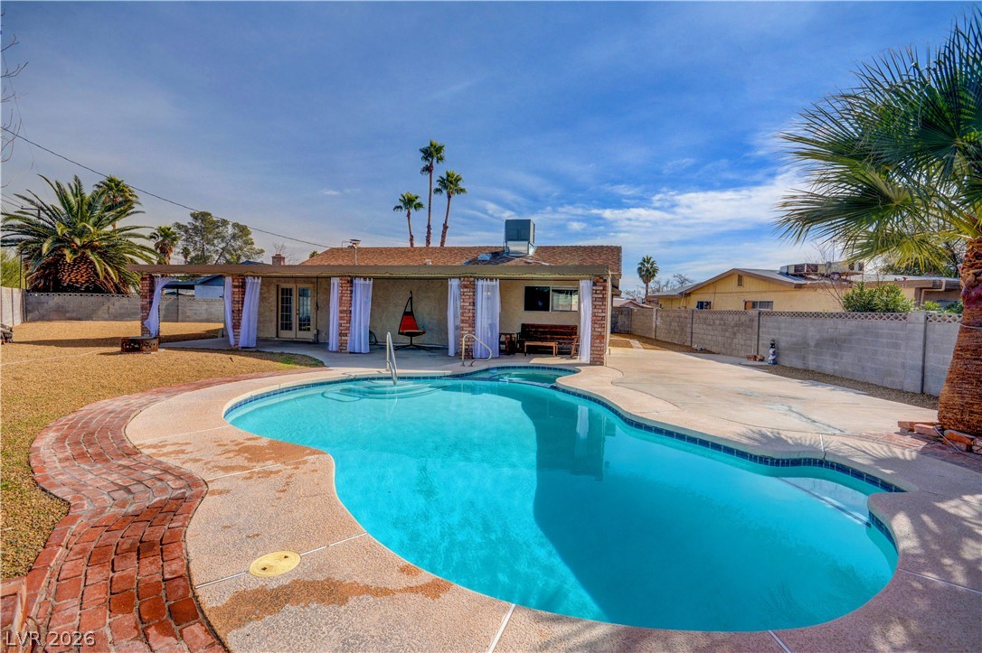 220 Moller Circle Las Vegas NV 89107