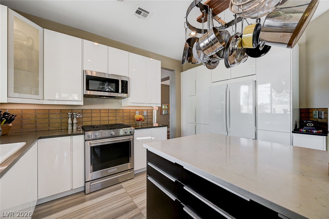 3028 Carbondale Street Las Vegas NV 89135