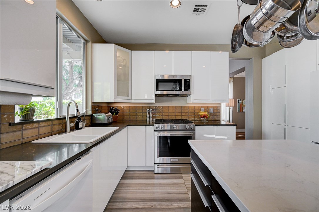 3028 Carbondale Street Las Vegas NV 89135