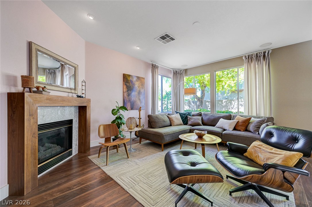 3028 Carbondale Street Las Vegas NV 89135