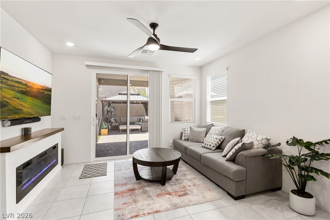 9873 Ravenswood Peak Avenue Las Vegas NV 89178
