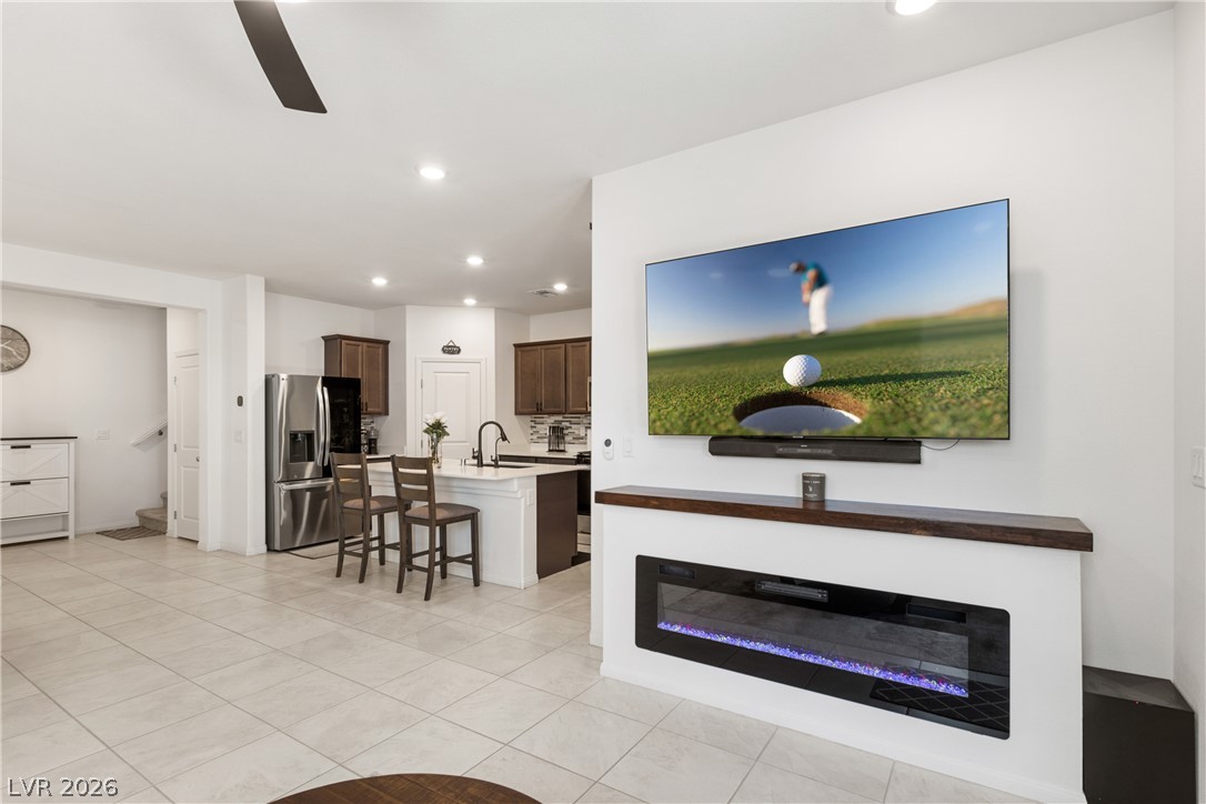 9873 Ravenswood Peak Avenue Las Vegas NV 89178