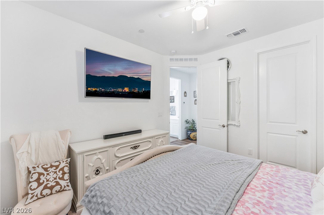 9985 Blackbark Court Las Vegas NV 89166