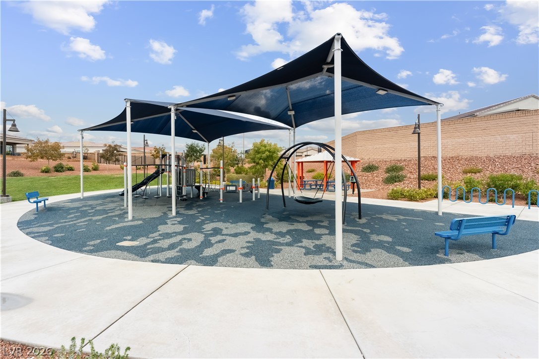 9985 Blackbark Court Las Vegas NV 89166