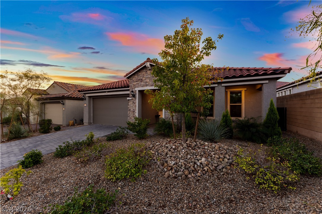 9985 Blackbark Court Las Vegas NV 89166