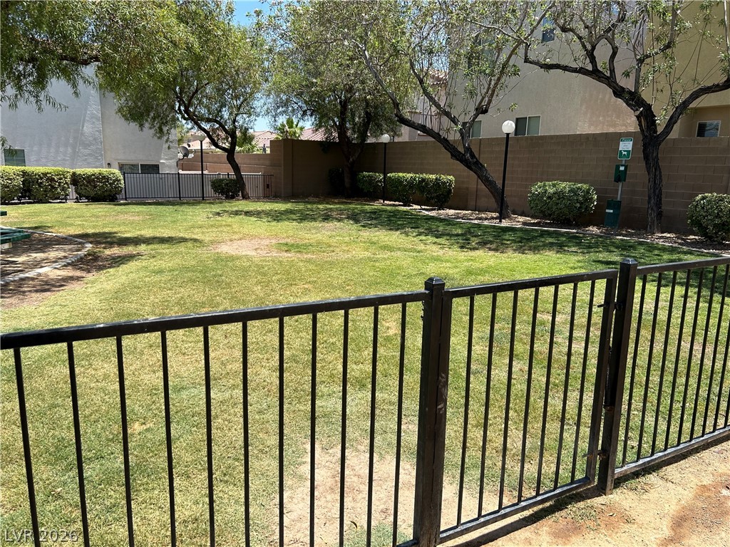 7683 Hampton Park Lane Las Vegas NV 89113