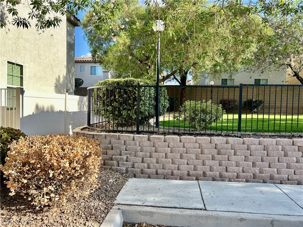 7683 Hampton Park Lane Las Vegas NV 89113