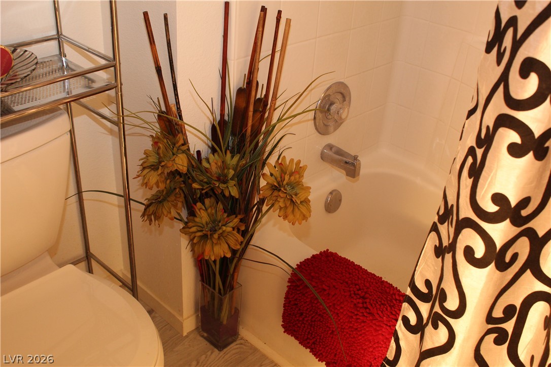 824 East Red Hollow Drive North Las Vegas NV 89031