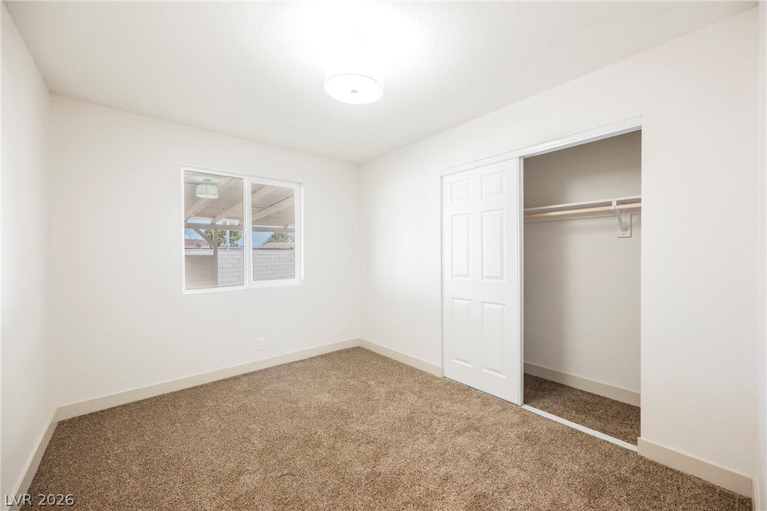 5117 New Bedford Drive Las Vegas NV 89122