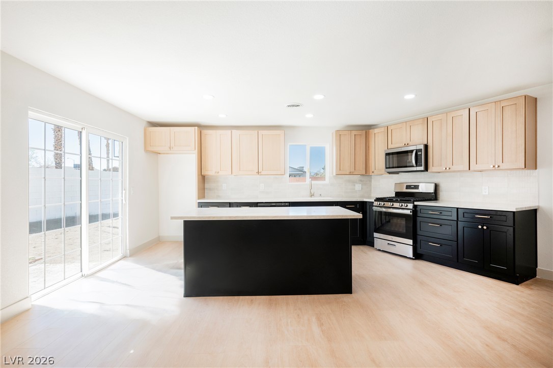 5117 New Bedford Drive Las Vegas NV 89122