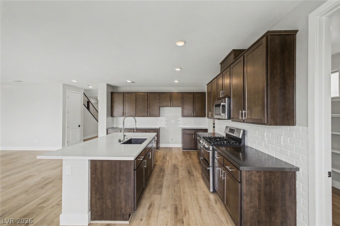 8300 Charleston Peak Street Las Vegas NV 89166