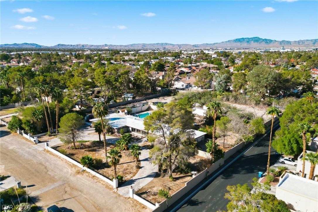 5517 Oak Street Las Vegas NV 89120