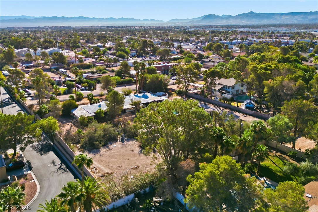5517 Oak Street Las Vegas NV 89120