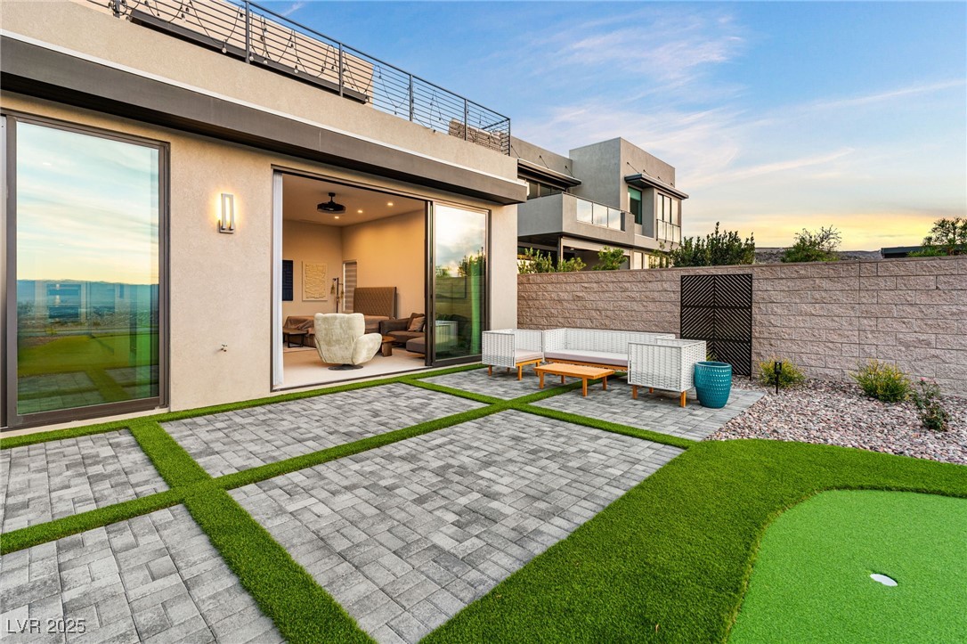 569 Overlook Rim Drive Henderson NV 89012