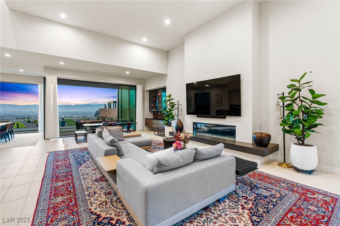 569 Overlook Rim Drive Henderson NV 89012