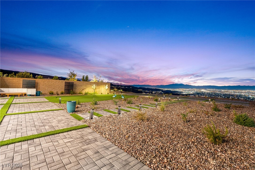 569 Overlook Rim Drive Henderson NV 89012