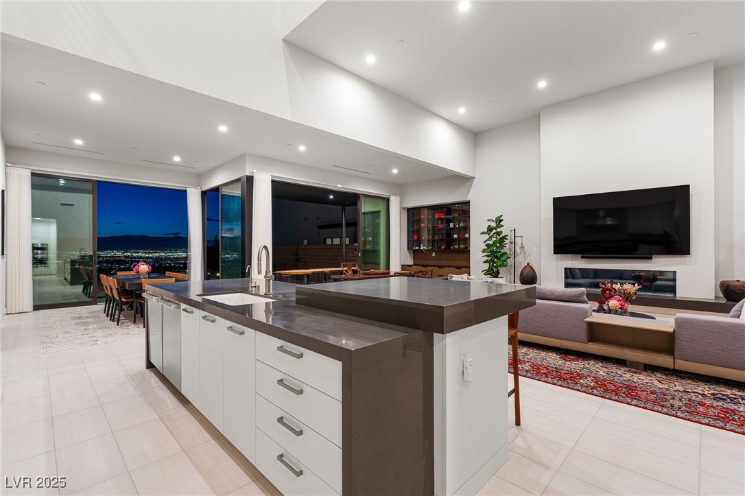 569 Overlook Rim Drive Henderson NV 89012