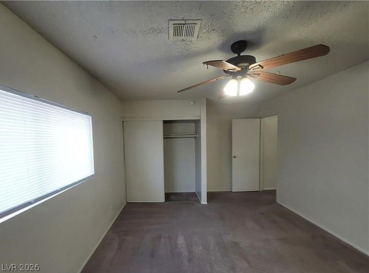 854 Stainglass Lane Las Vegas NV 89110
