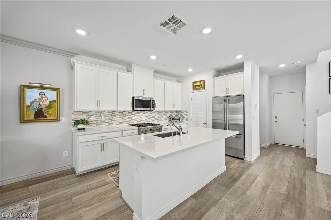 600 North Carriage Hill Drive 1034 Las Vegas NV 89138
