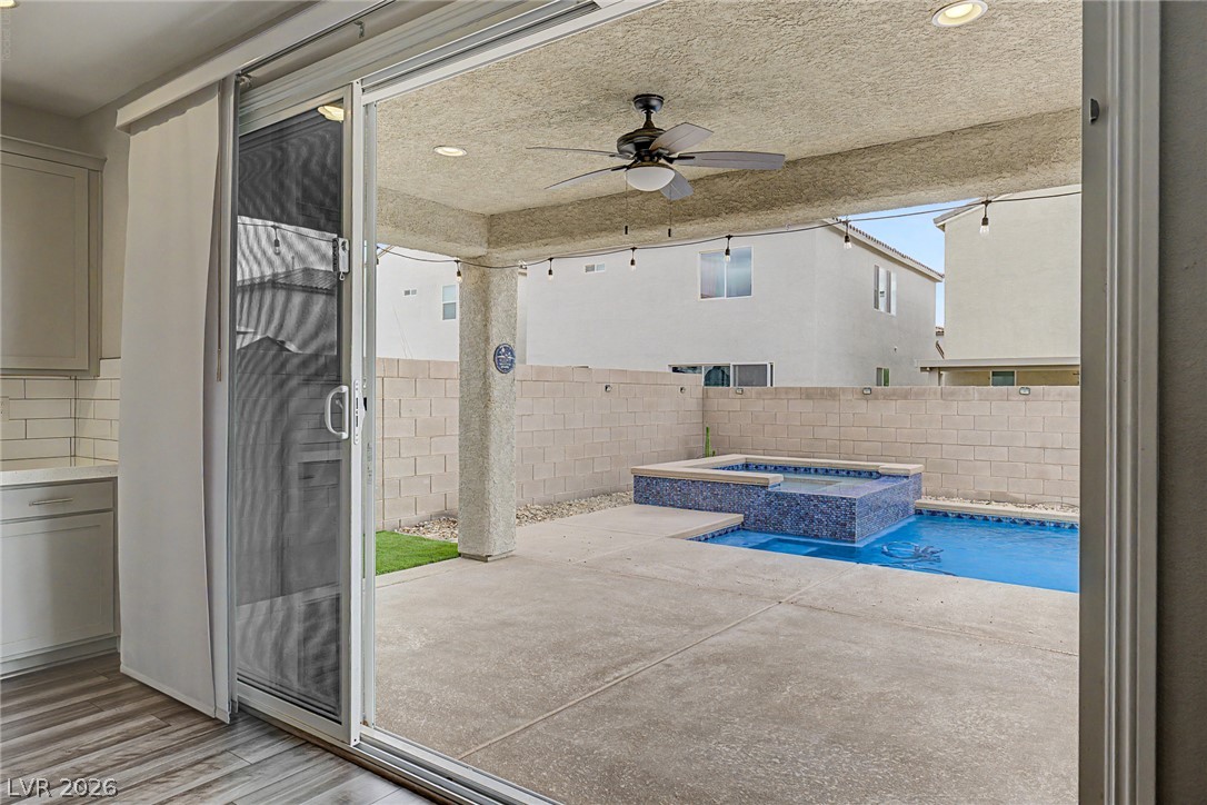 4618 Summer Azure Street North Las Vegas NV 89031