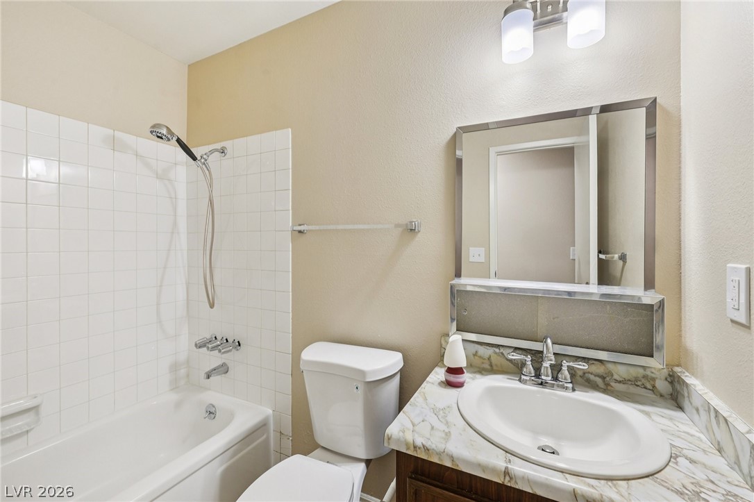3525 Valley Forge Avenue Las Vegas NV 89110